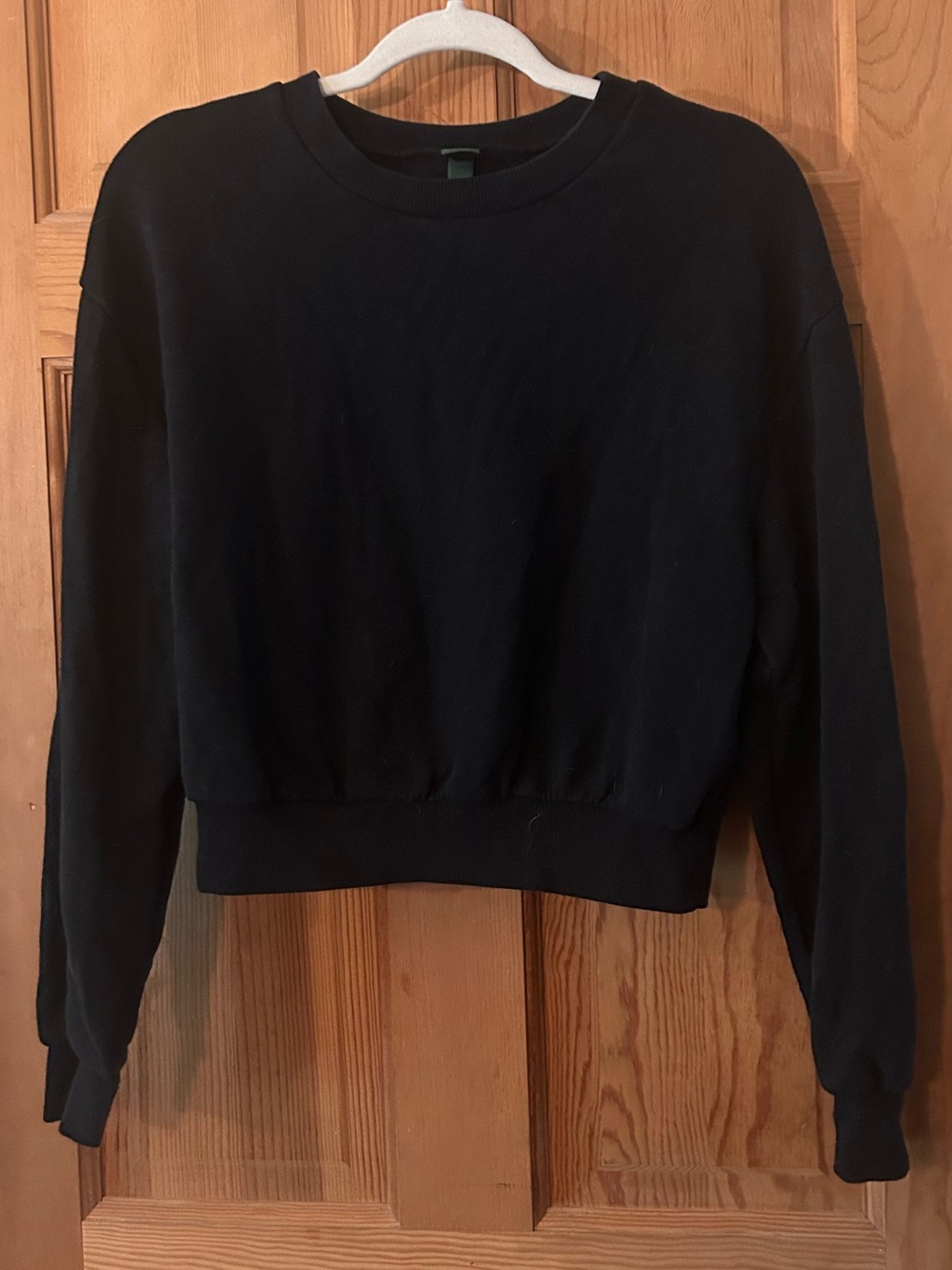 wild fable Black Cropped Crewneck Sweater